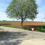Tiny House Wettelsheim Дом отдыха *